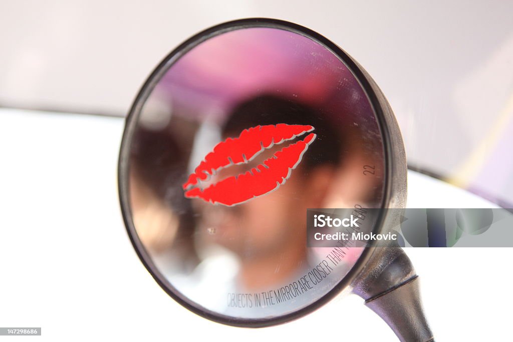 Rearview beso - Foto de stock de Besar libre de derechos