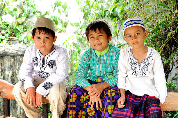 istock Group of Kids Outdoor 147300021