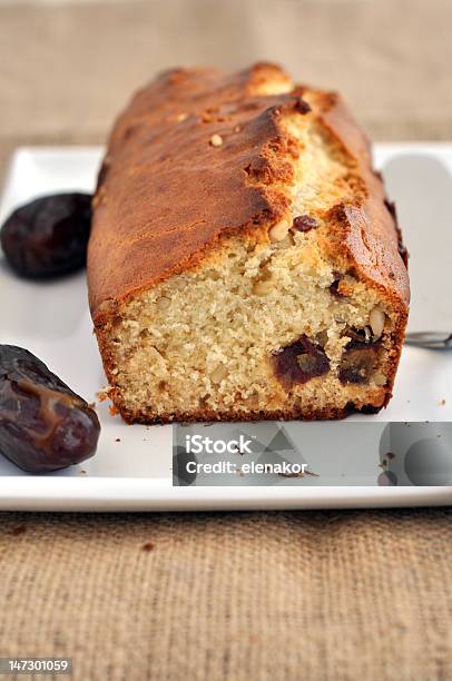 Pinhão E Data Pão - Fotografias de stock e mais imagens de Bolo de Libra - Bolo de Libra, Tâmara, Alimentação Saudável