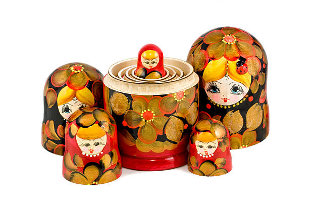 babushka - russian nesting doll skill doll russia - fotografias e filmes do acervo