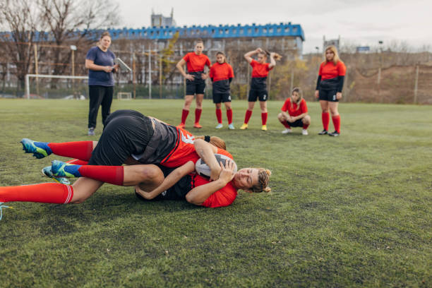 istock Female rugby team training 1473027987