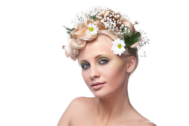 istock Beautiful young woman 147304080