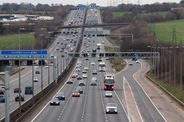 transporte por carretera británico. - m1 fotografías e imágenes de stock