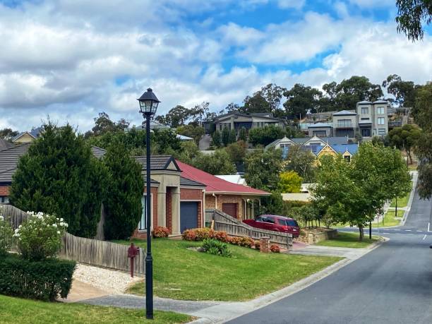 istock Suburban houses 1473052074