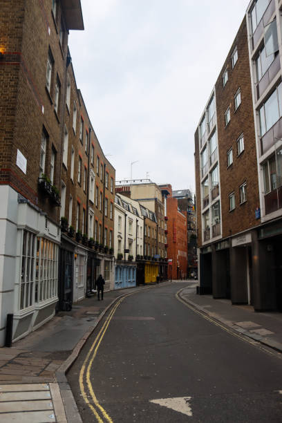 istock Street in London 1473061376