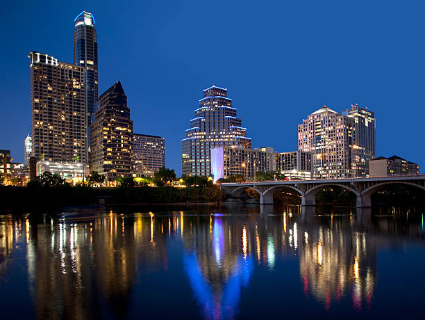 istock Austin Skyline Reflection On Lady Bird Lake 147307764