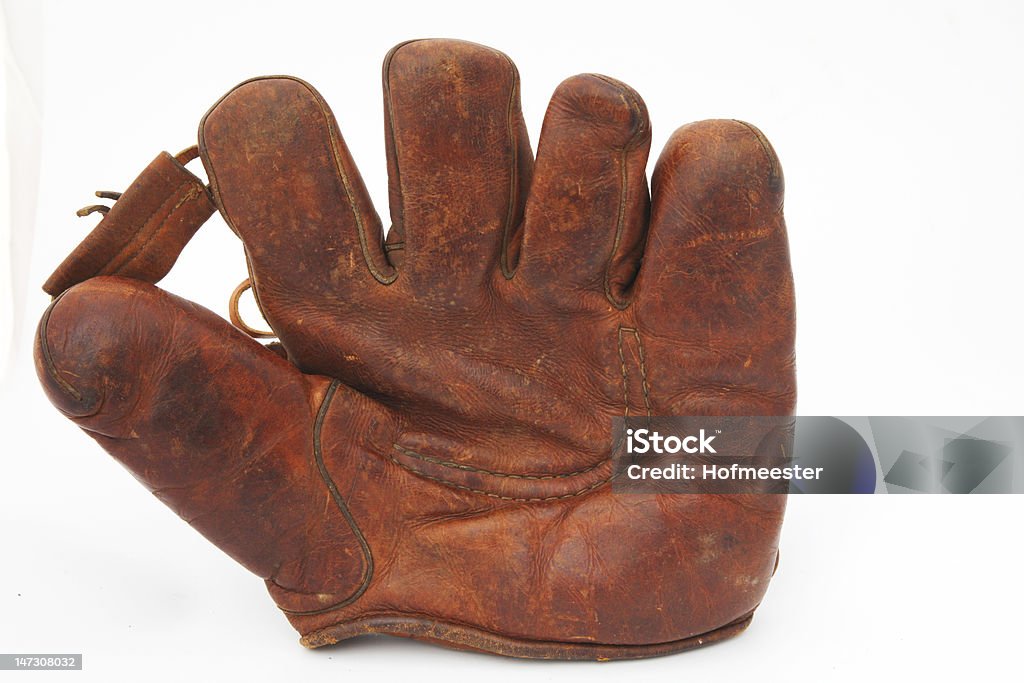 Старый кожа Бейсбольная перчатка - Стоковые фото Антиквариат роялти-фри