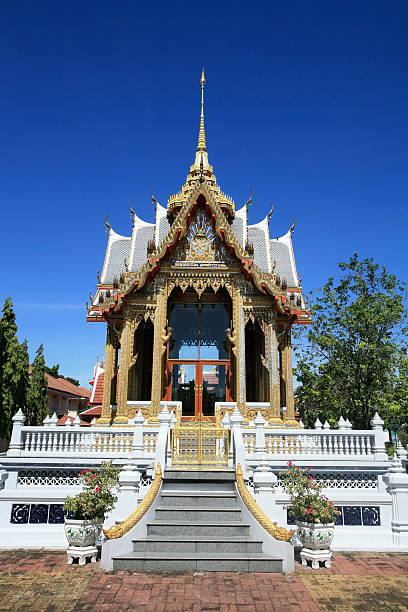 istock Beautiful Architecture of Thai Temple 147308058