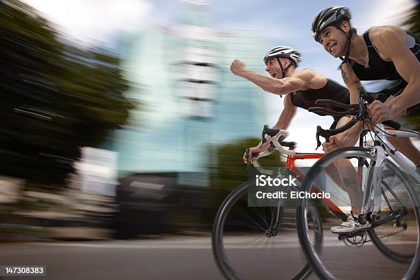 모션블러 자전거 경주 진출자 완료 시 자전거 타기에 대한 스톡 사진 및 기타 이미지 - 자전거 타기, 팀워크, 트라이 애슬론