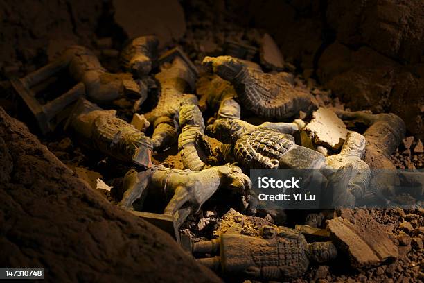 Foto de Exército Dos Soldados De Terracota e mais fotos de stock de Adulto - Adulto, Antiguidade, Cavalo - Família do cavalo