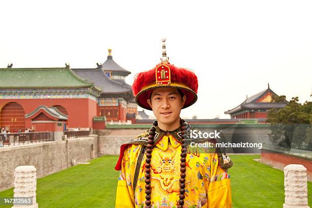 Chinesische Emporer Auf Den Temple Of Heaven Stockfoto und mehr Bilder von Jing Di - Jing Di, Ornat, Königshaus