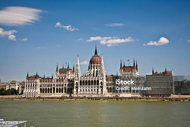 Berühmte Parlament Von Ungarn In Budapest Stockfoto und mehr Bilder von Alt - Alt, Architektur, Arrangieren