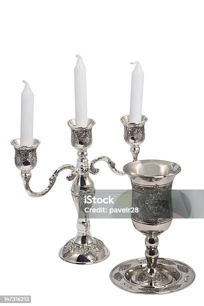 Silver Kiddush Wino Puchar I Stadion Candlestick - zdjęcia stockowe i więcej obrazów Alkohol - napój - Alkohol - napój, Błyszczący, David - Biblical King