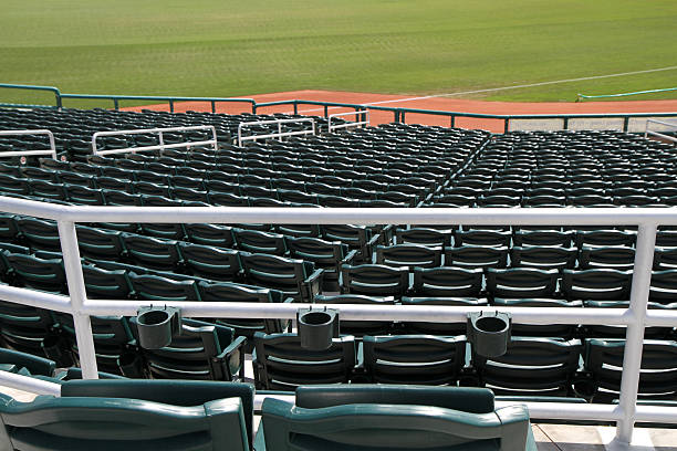 Baseball-Sitzplätze im Stadion – Foto