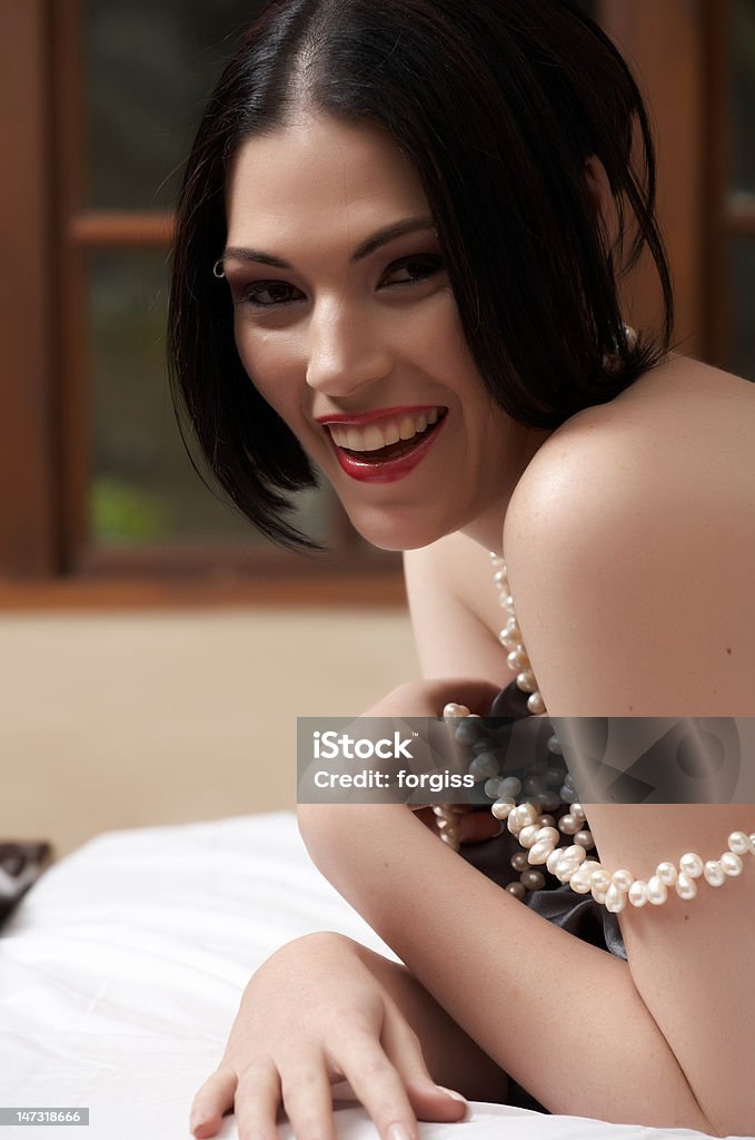 Sexy mujer adulta - Foto de stock de Acostado libre de derechos