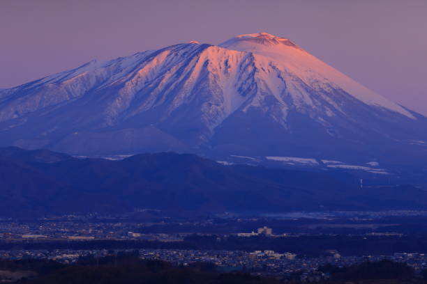 istock Blue sky and majestic Mt. Iwate 1473188097