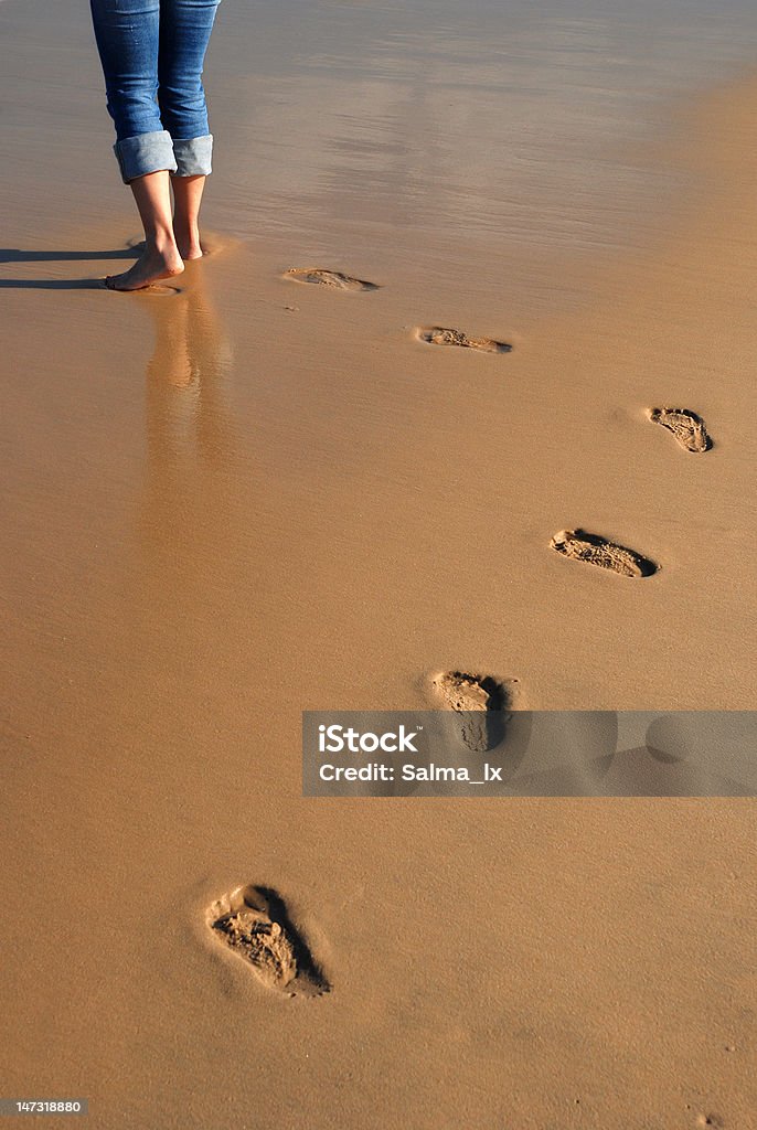 Footprints na praia - Royalty-free Adulto Foto de stock