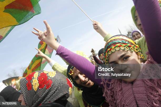 International Womens Day In Istanbul Türkei Stockfoto und mehr Bilder von Feiern - Feiern, Kurdischer Abstammung, Erwachsene Person