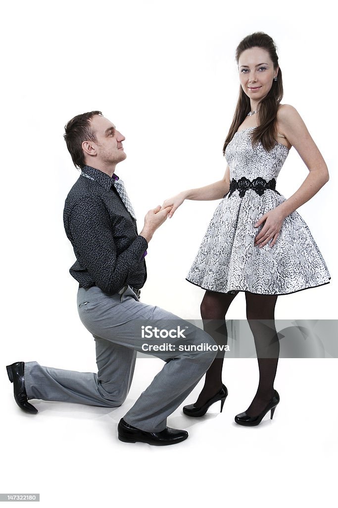 Homem propõe casamento para uma mulher. - Royalty-free 25-29 Anos Foto de stock