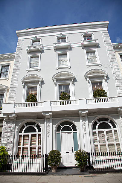 istock Old English houses 147323436
