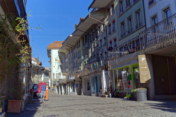 medieval old town of swiss city with shops. - thun switzerland facade european culture imagens e fotografias de stock