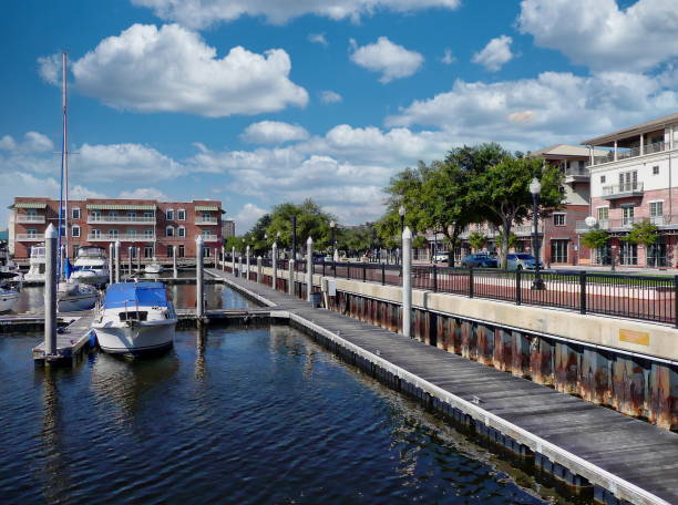 istock Palafox Pier Marina 1473255450