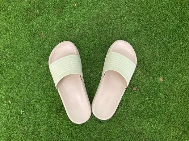 istock a pair of plastic sandals 1473260844