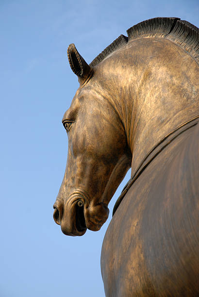 istock Golden Horse 147332403