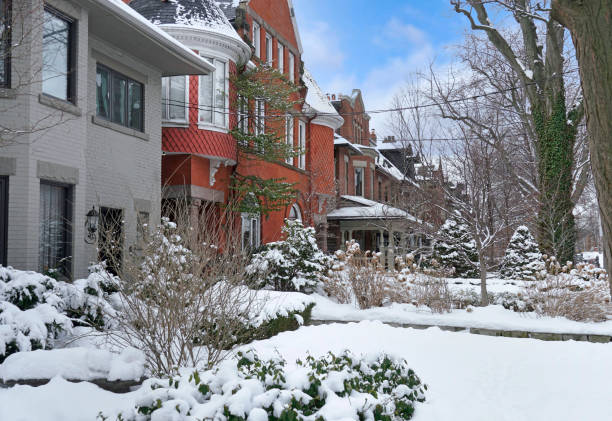 istock Houses in winter 1473326886