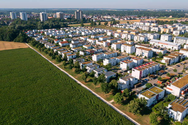 istock Neighborhood from above 1473365807