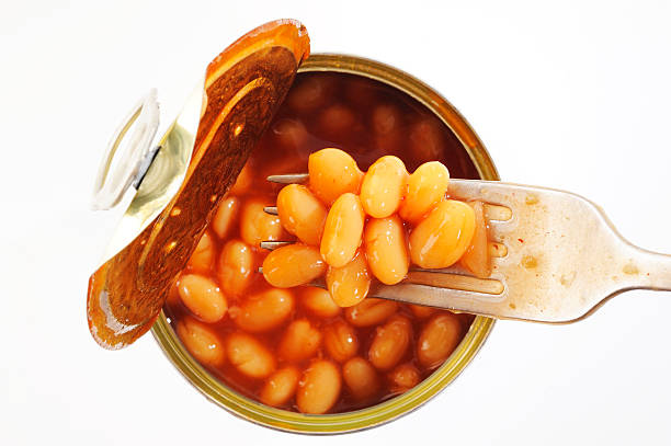 istock Open can of baked beans and fork 147337331