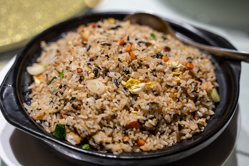 fried rice with chicken and vegetables