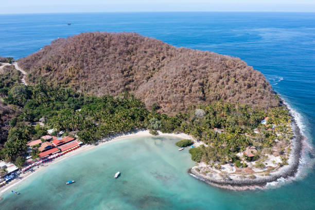 istock Las Gatas, Zihuatanejo, Mexico 1473406900