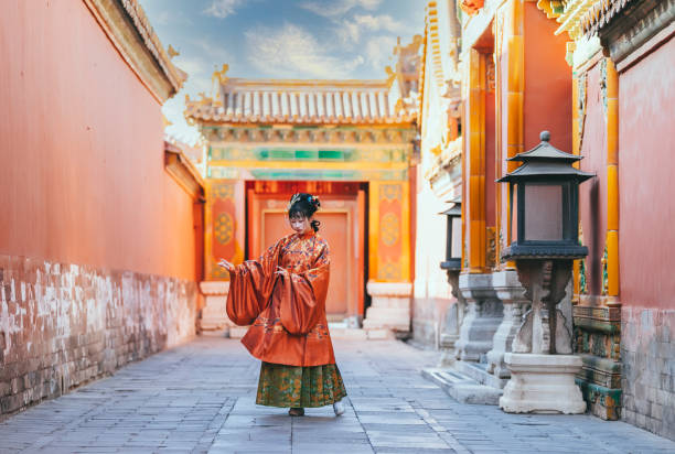 istock Ancient Chinese women 1473406913