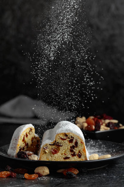 istock Traditional fruit cake for Christmas with raisins and nuts. 1473430678