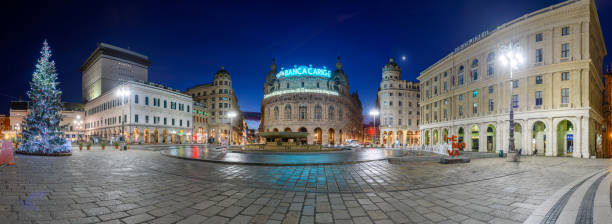 gênova, praça da cidade da itália - italy panoramic town square skyline - fotografias e filmes do acervo