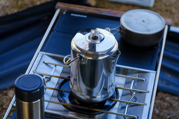 istock Outdoor coffee and tea 1473512971