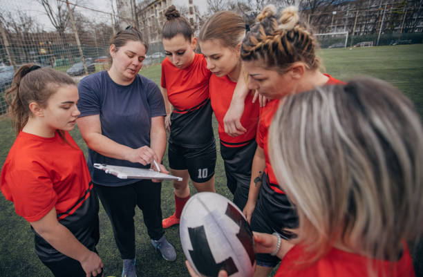 istock Female rugby players on time out 1473543458