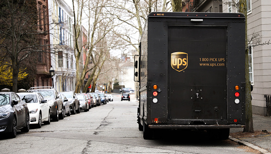 United parcel service UPS delivery and shipping mail for business worldwide for commercial trade and transportation