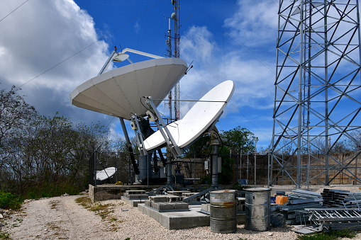 Aiwo District, Nauru: antennas, satellite dishes and communications equipment atop Command Ridge, the island's highest point at 65mm (213 ft).