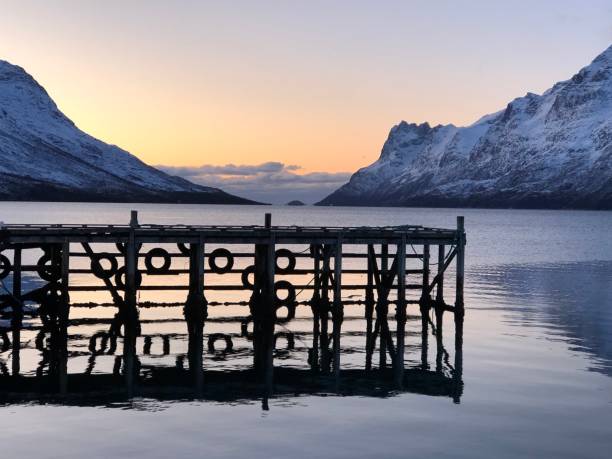 tromso - tromso fjord winter mountain imagens e fotografias de stock