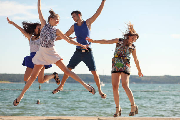 istock Fashion jump 1473666344