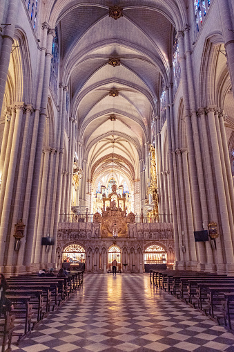 Nave of the Catedral Primada Santa María de Toledo.