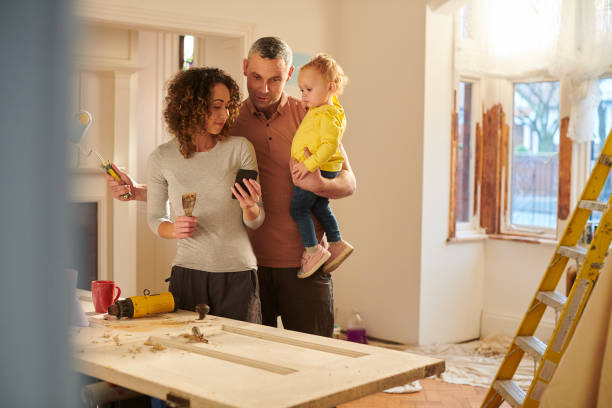 istock home renovation family 1473709920