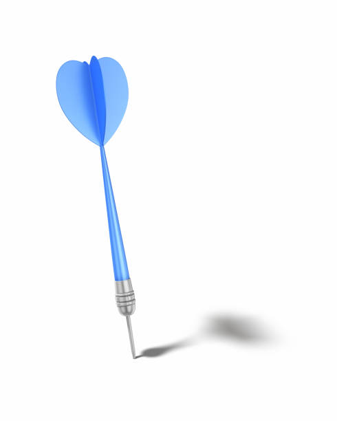 blue dart arrow, golpea el objetivo desde 12 - target aspirations number leisure games fotografías e imágenes de stock