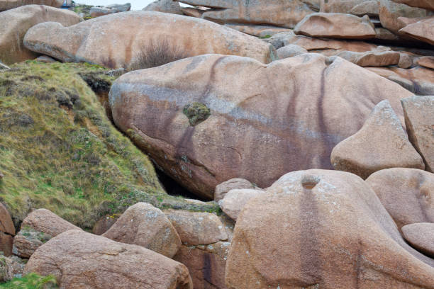 istock pink granite coast between ploumanac'h and perros guirec 1473761506