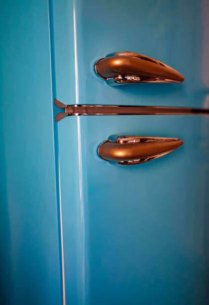 istock Retro refrigerator freezer standing on the kitchen. 1473788267