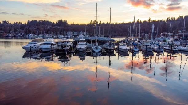 istock Sunset in Gig Harbor, Washington 1473789544