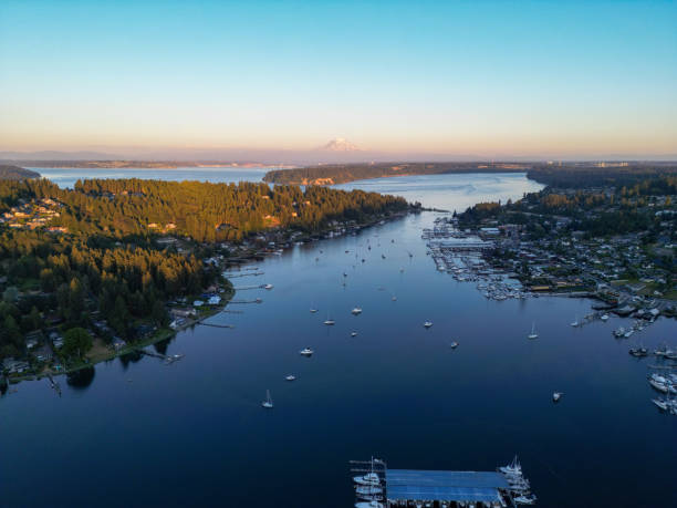 istock Beautiful Sky over Gig Harbor, Washington 1473790033