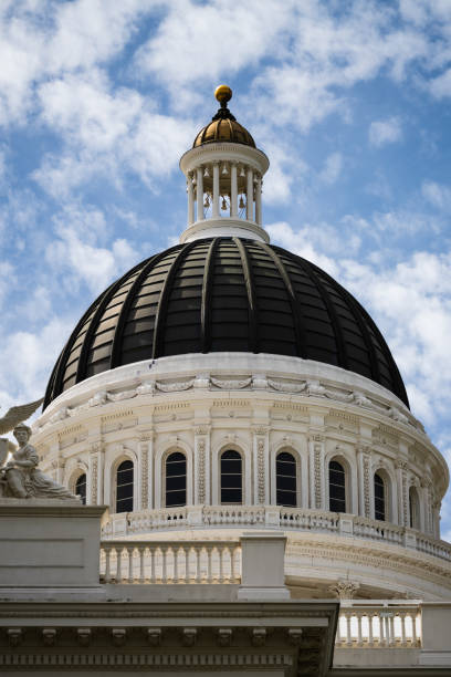 istock Capitol building California 1473796243
